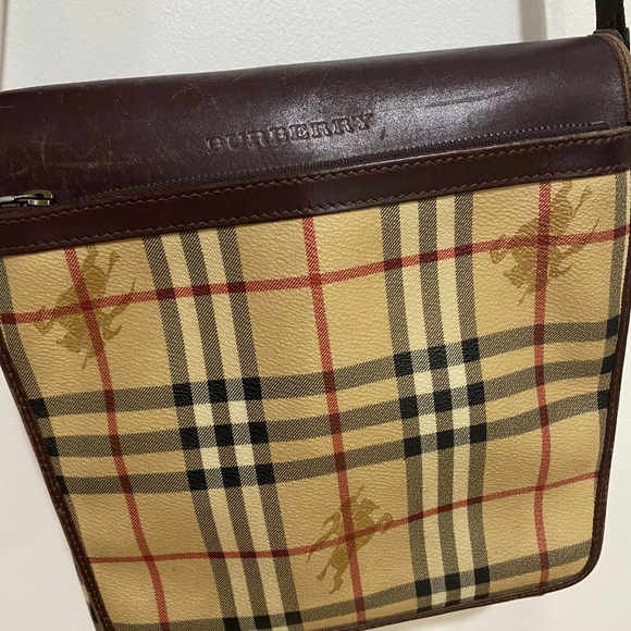 Burberry unisex messenger bag - Picture 12 of 12